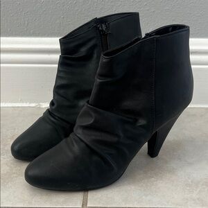 George Ankle Boots